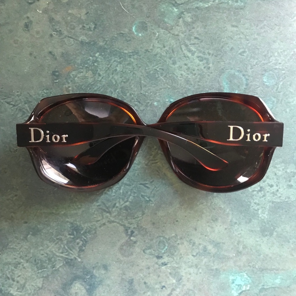 Women’s Christian Dior glossy 1s Sunglasses